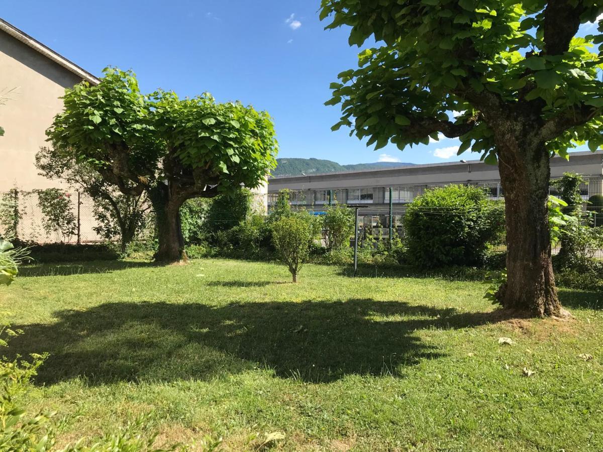 Apartmán Un Petit Bout De Reve, Balcon, Parking & Proche Centre Annecy Exteriér fotografie